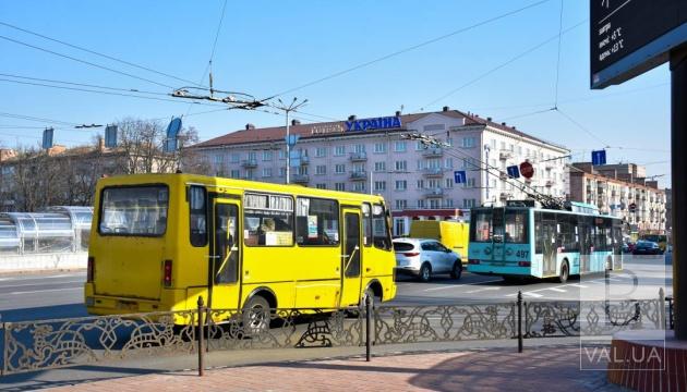 У Чернігові відновили роботу громадського транспорту у звичайному режимі