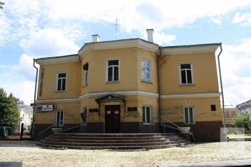 На Валу реставрують будівлю Поштової станції, де хочуть розмістити музей Чернігова