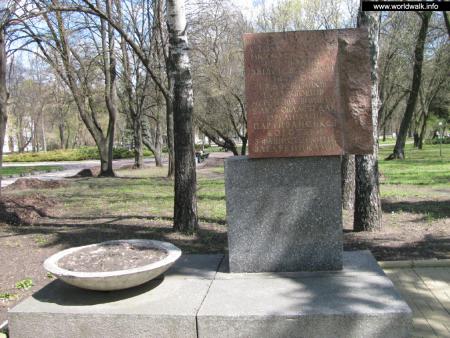 Пам’ятник чернігівським партизанам хочуть перенести з Валу на Болдину гору