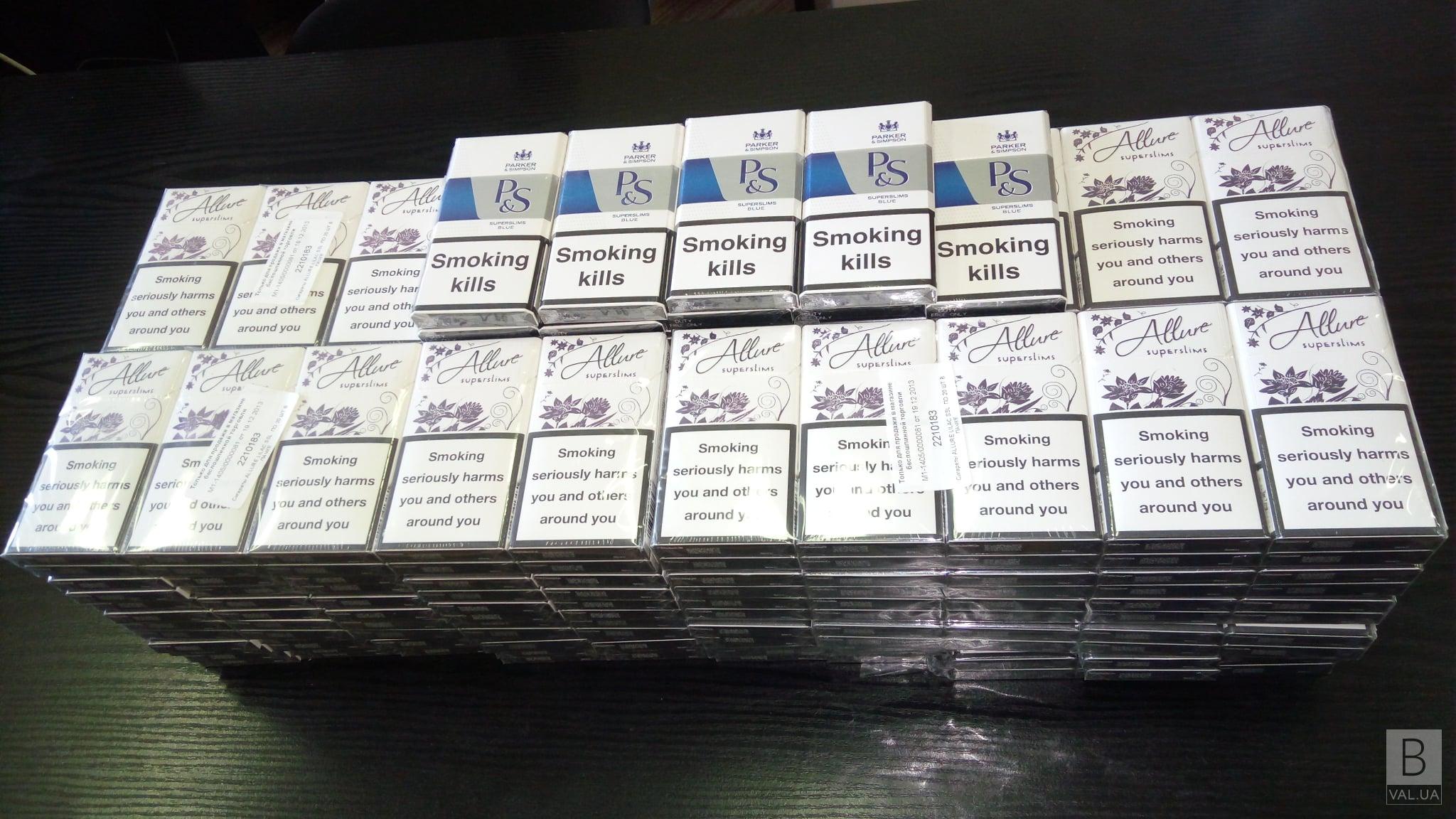 Латвієць через 250 пачок контрабандних цигарок втратив вантажівку за 400 тисяч. ФОТО