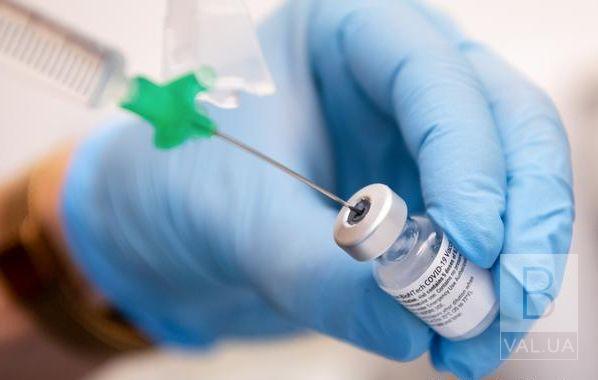 У Чернігові відновили вакцинацію проти COVID-19