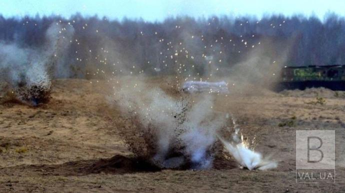 Росіяни з артилерії обстріляли прикордоння Чернігівської області