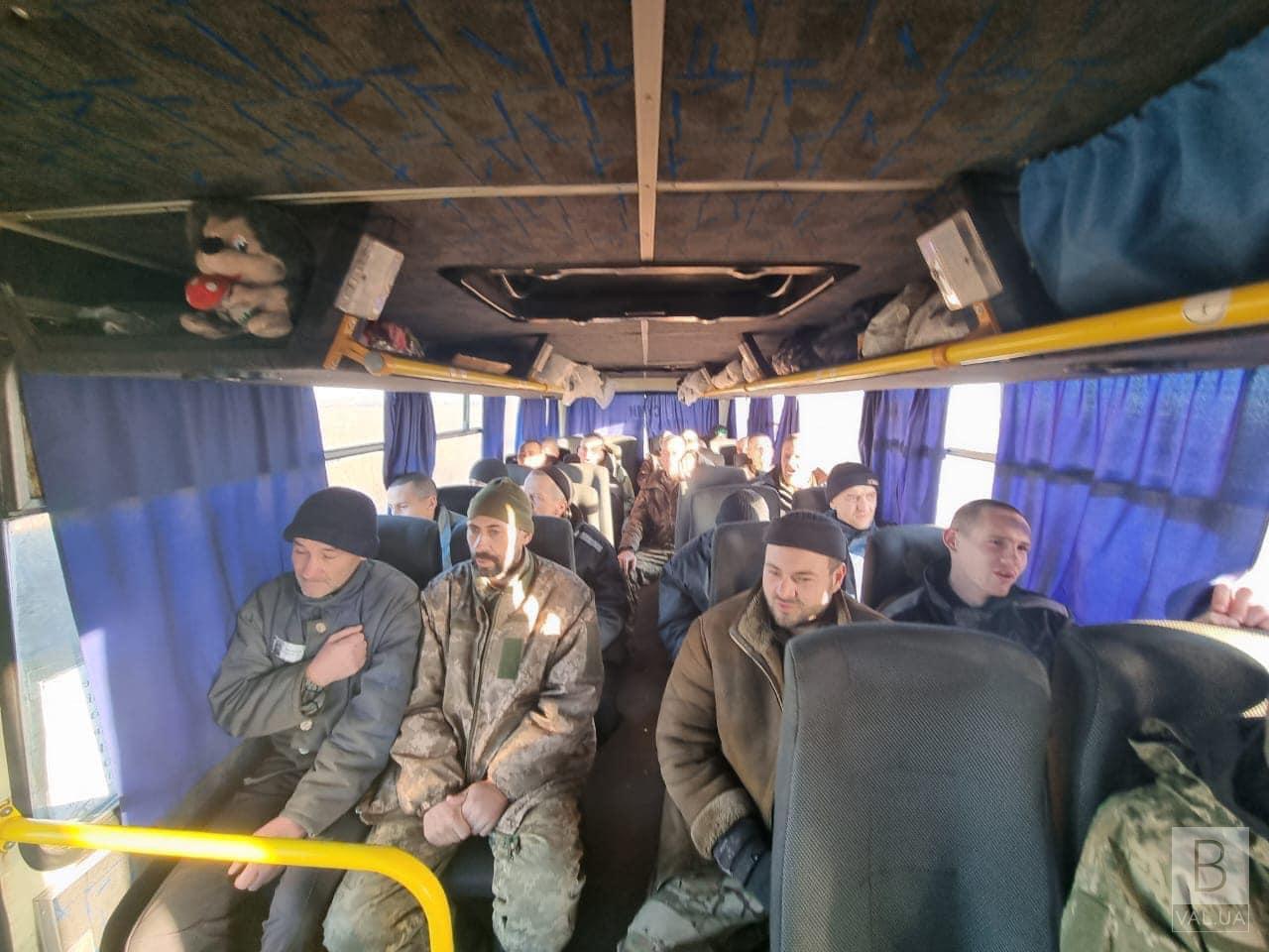 Україна повернула з полону ще 60 воїнів. ФОТО