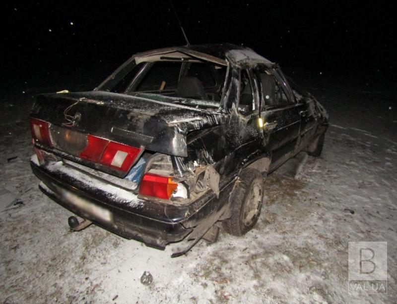 Розшукуються свідки смертельного ДТП на Чернігівщині, в якій загинуло двоє людей 