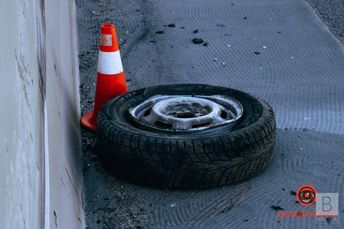 Неподалік Чернігова у автівки на ходу відпало колесо: травмувалися троє людей