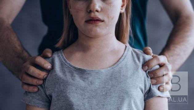 Не визнав свою вину: жителя Чернігівщини позбавили волі на 7 років за сексуальне насильство над 12-річною