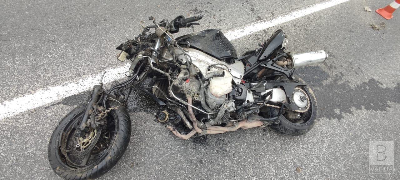 На Чернігівщині у ДТП загинув мотоцикліст