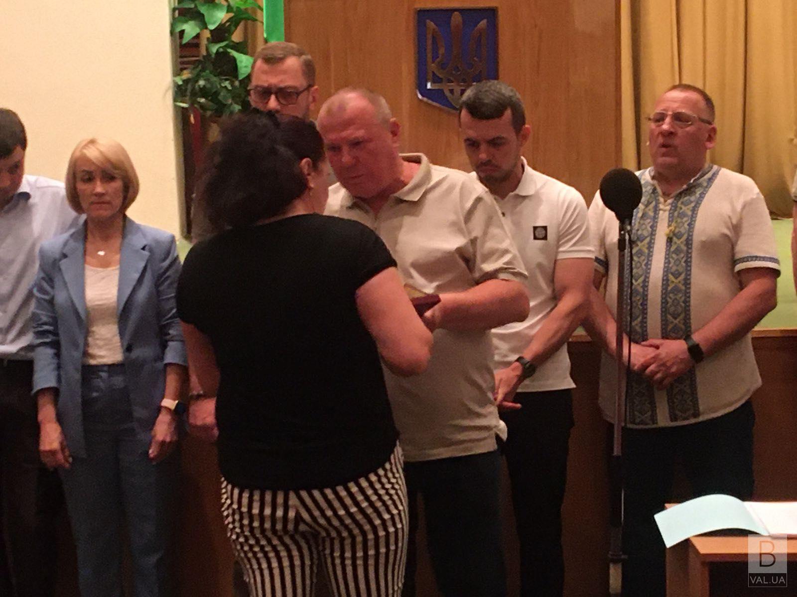 В Чернігівській обласній раді вшанували загиблих захисників