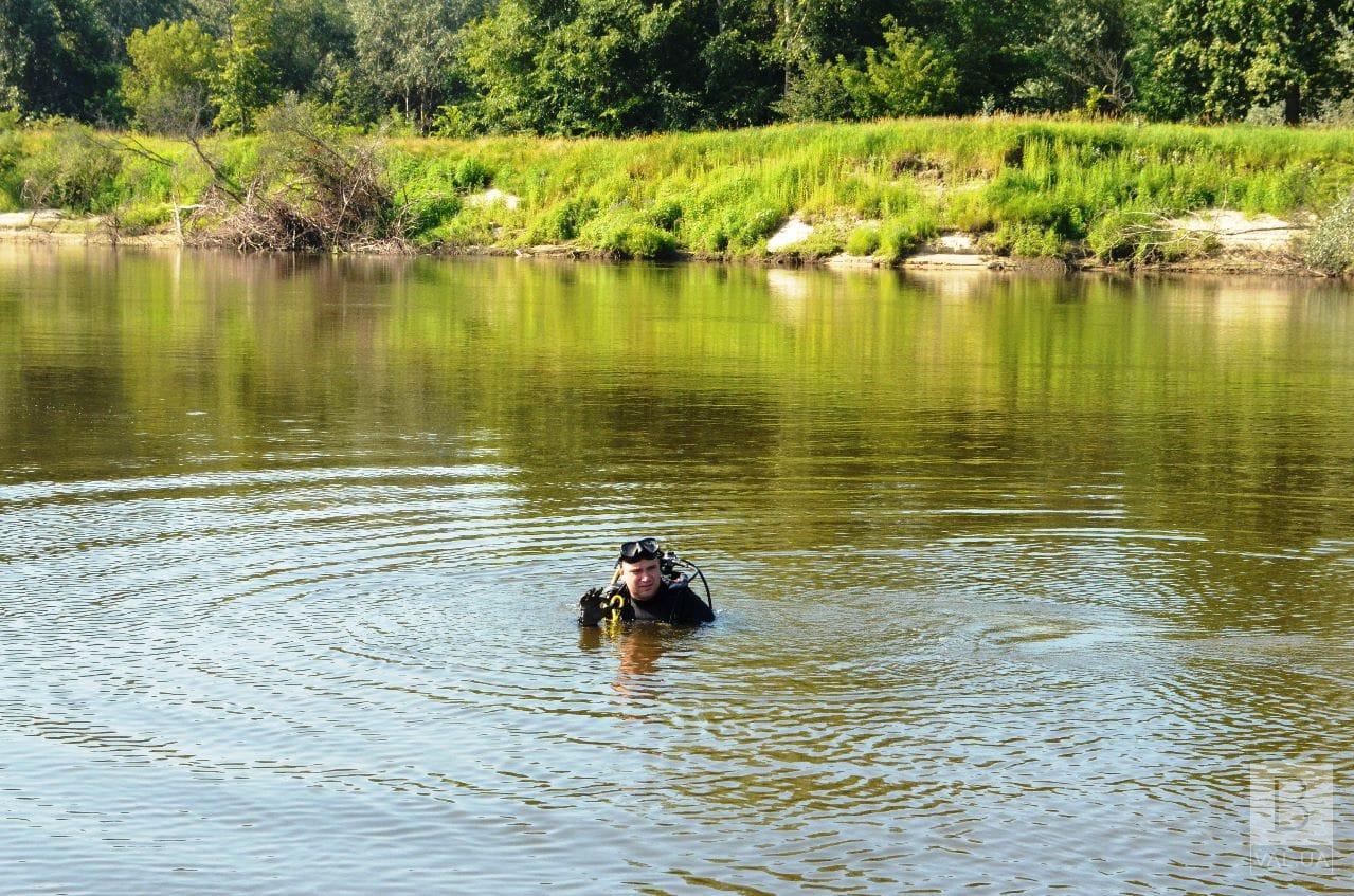 Допомогли рибалки: на Чернігівщині знайшли тіло другої дівчинки, що потонула в Десні