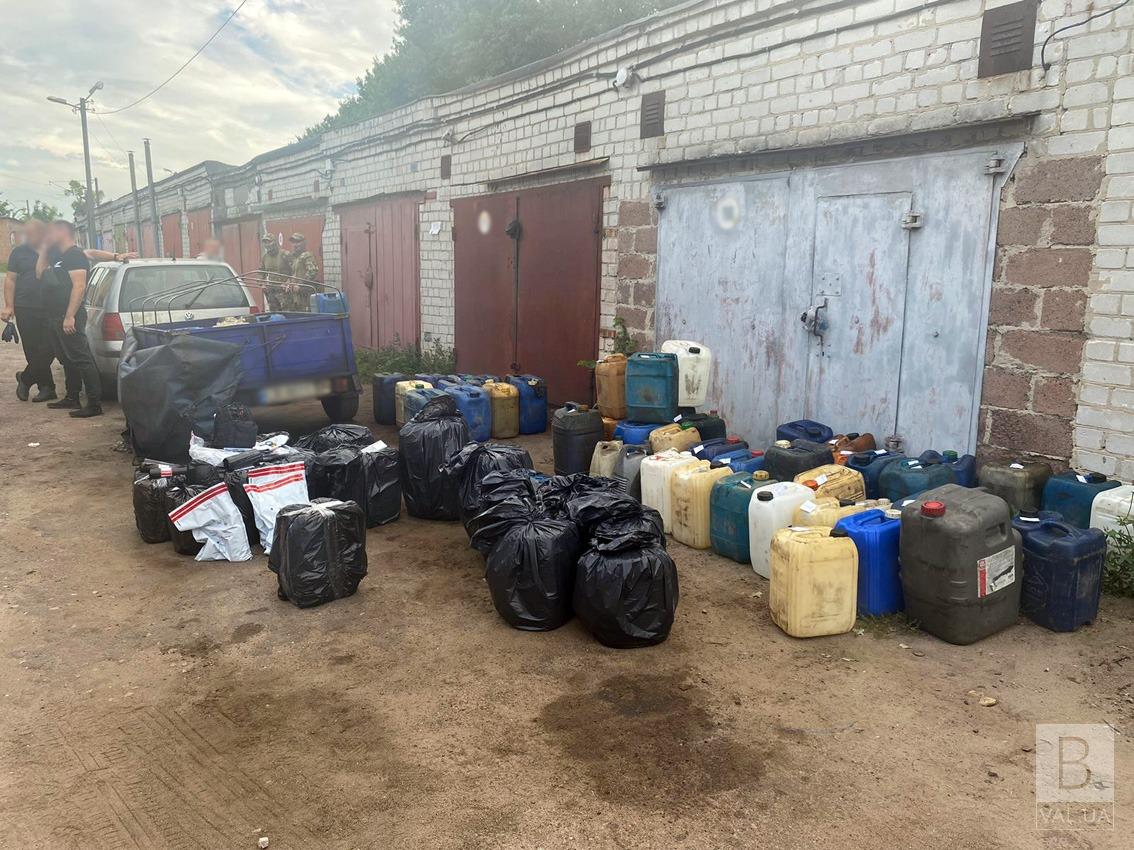 Привласнили пальне на понад мільйон гривень: у Чернігові затримали трьох працівників сміттєзвалища. ФОТО