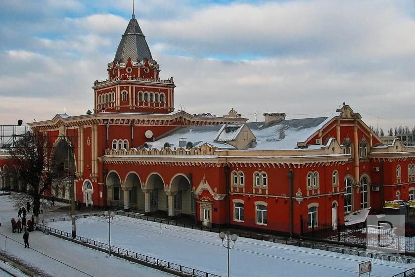 У Чернігові змінився час відправлення перших ранкових рейсів маршруток до залізничного вокзалу