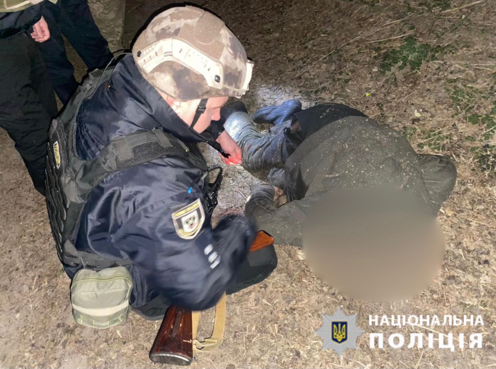 На прикордонні Чернігівщини через обстріл загинув чоловік: його тіло біля воронки знайшли сусіди