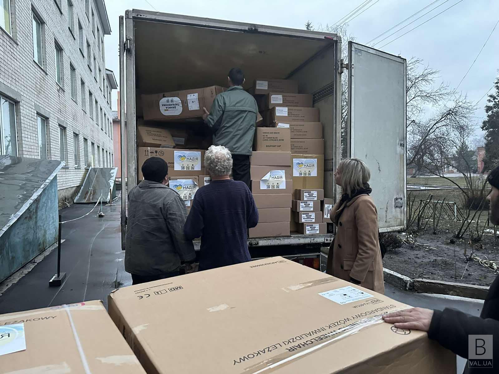 БФ «Надія» доставив гуманітарні вантажі у 5 медзакладів Чернігівщини. ФОТО