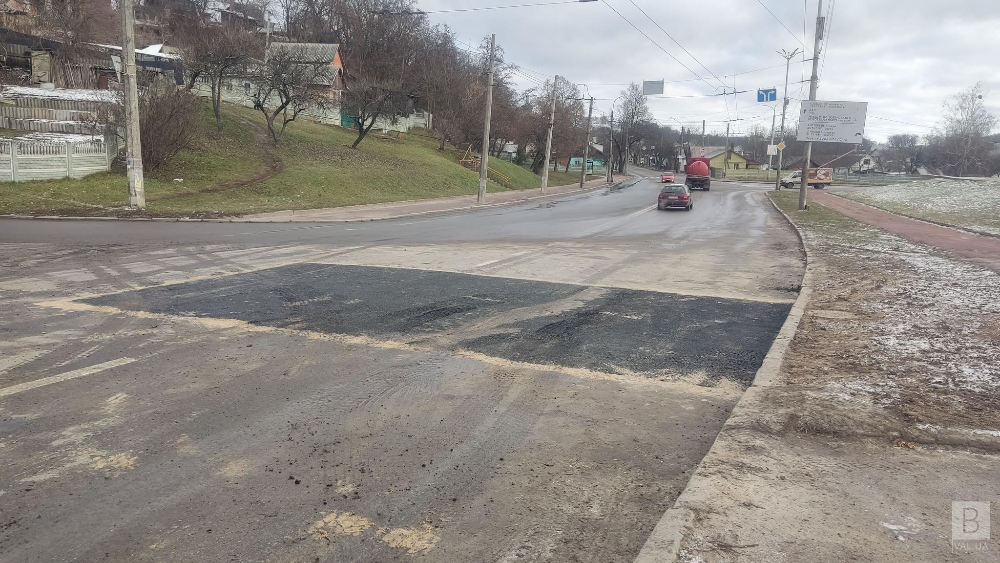 У Чернігові відновили рух транспорту на перехресті вулиць Довженка та Межової