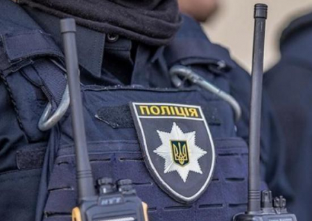 Поліція перевіряє повідомлення про замінування декількох медичних закладів у Чернігові
