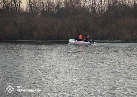 На Чернігівщині з Десни дістали тіло рибалки, який зник два дні тому