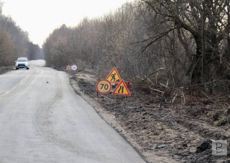 На Чернігівщині стартував ремонт на ділянці дороги Корюківка-Холми: скільки це коштуватиме